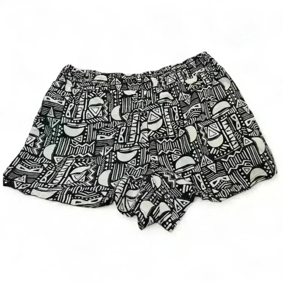 Forever 21 - Black/White Tiki shorts- womens XS - Picture 2 of 3